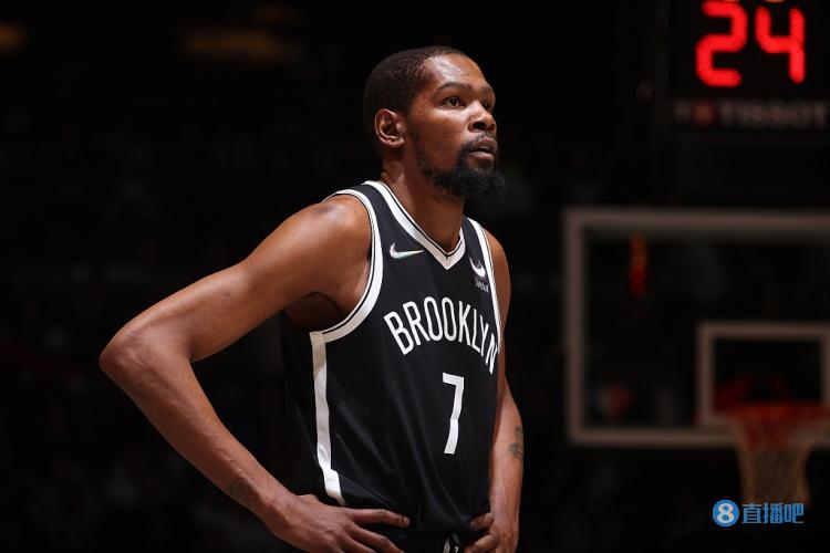 再伺机发起 再伺机发起