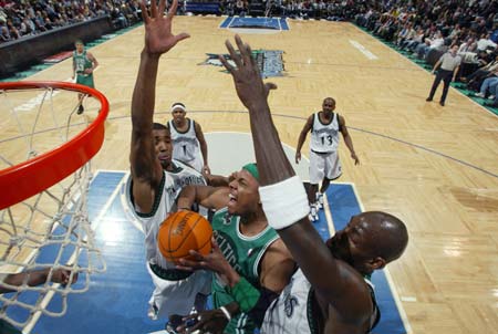 替补席产出 替补席产出