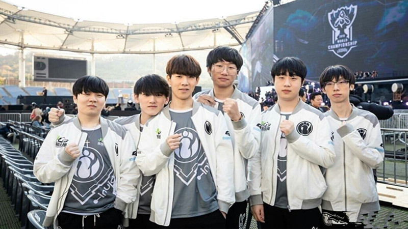 形态接近4 形态接近4