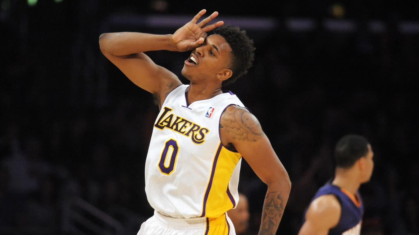 逼出中距离 逼出中距离