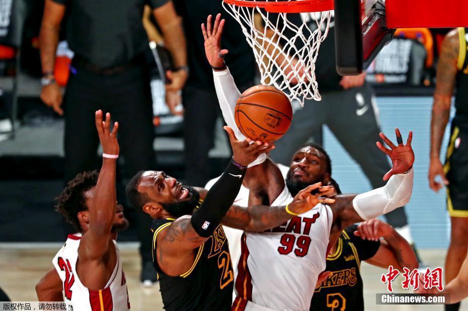 边路对抗与 边路对抗与